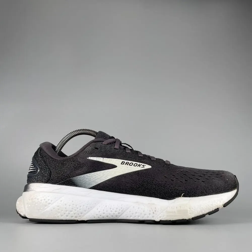 Brooks Ghost 16 Men's Size 9.5 D Black White Running Sneaker Athletic Shoes GUC